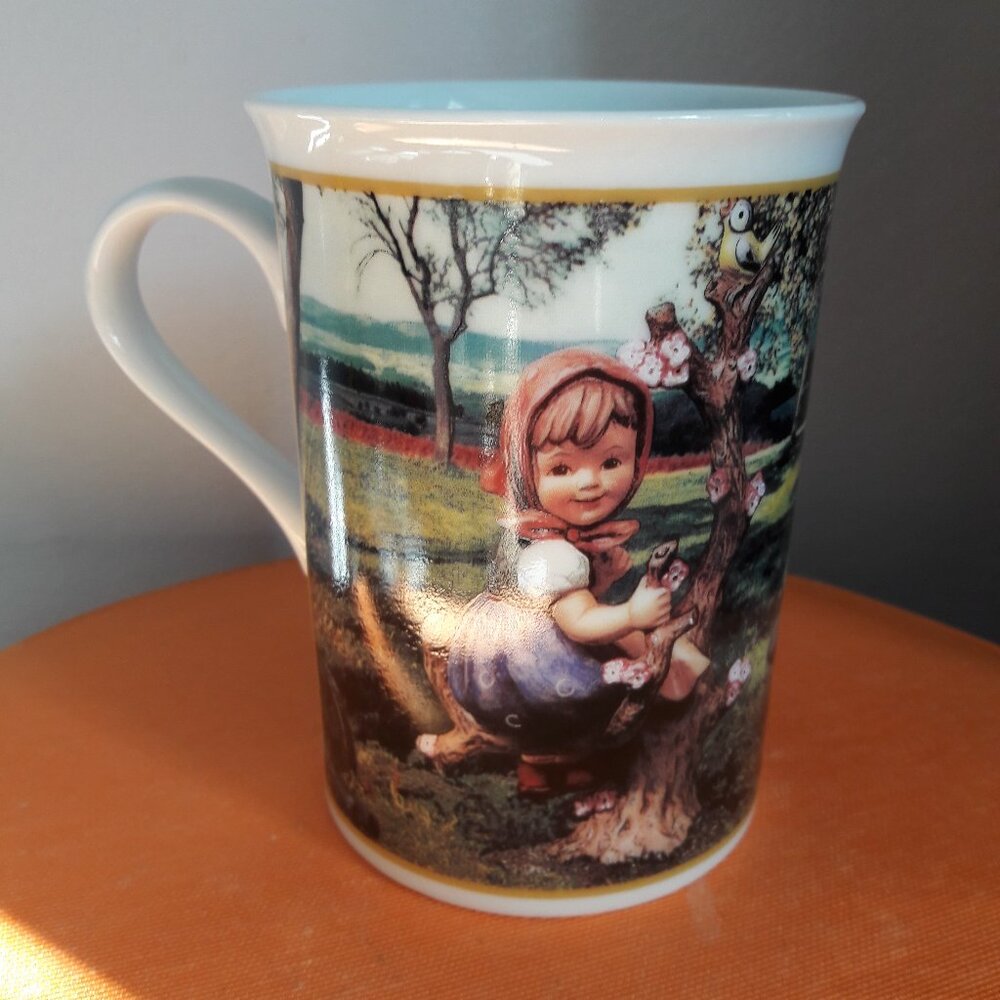 M.I. Hummel Fine Porcelain Collector Mug October